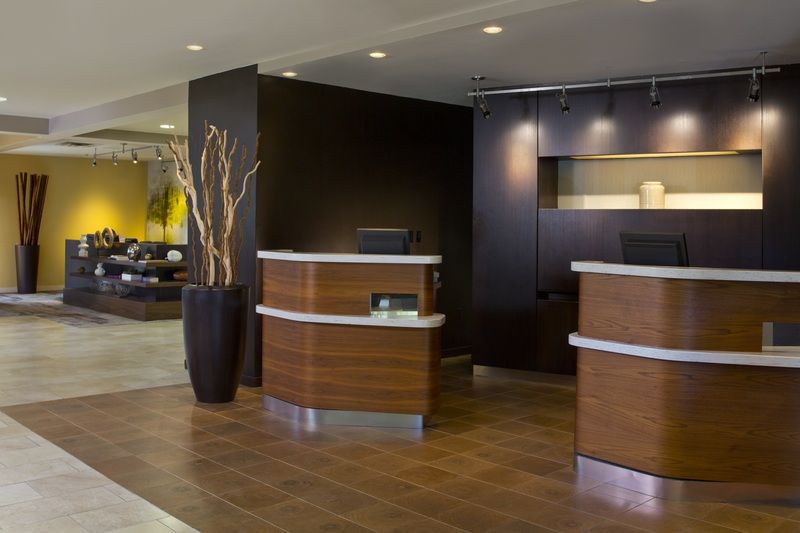 Courtyard By Marriott Orlando Airport Hotel Exterior foto